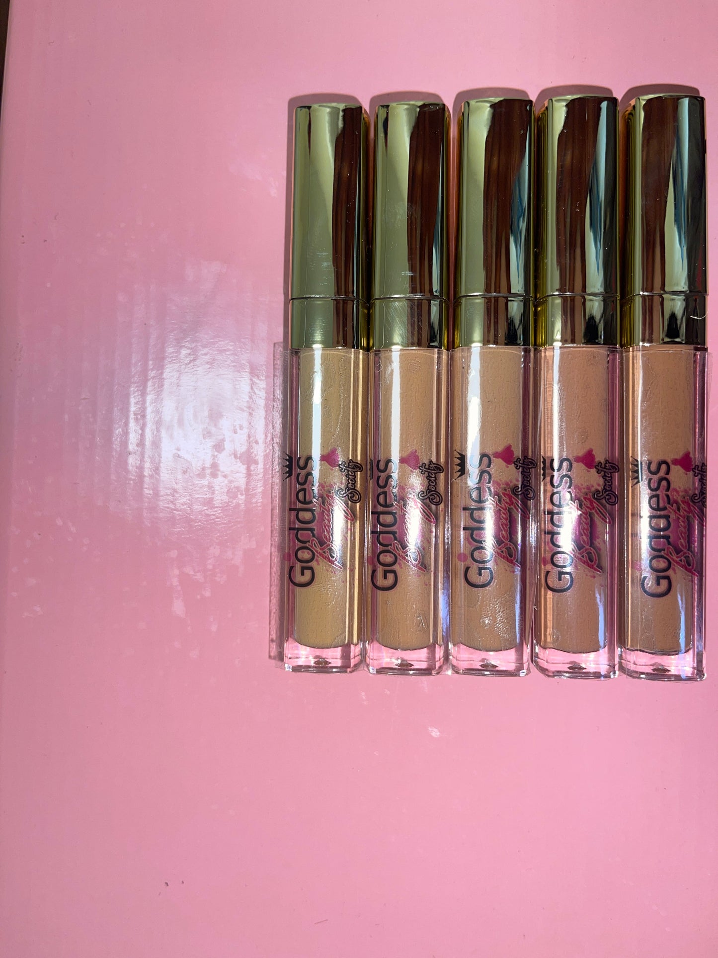 G.B.SLLC Creaseless Concealer