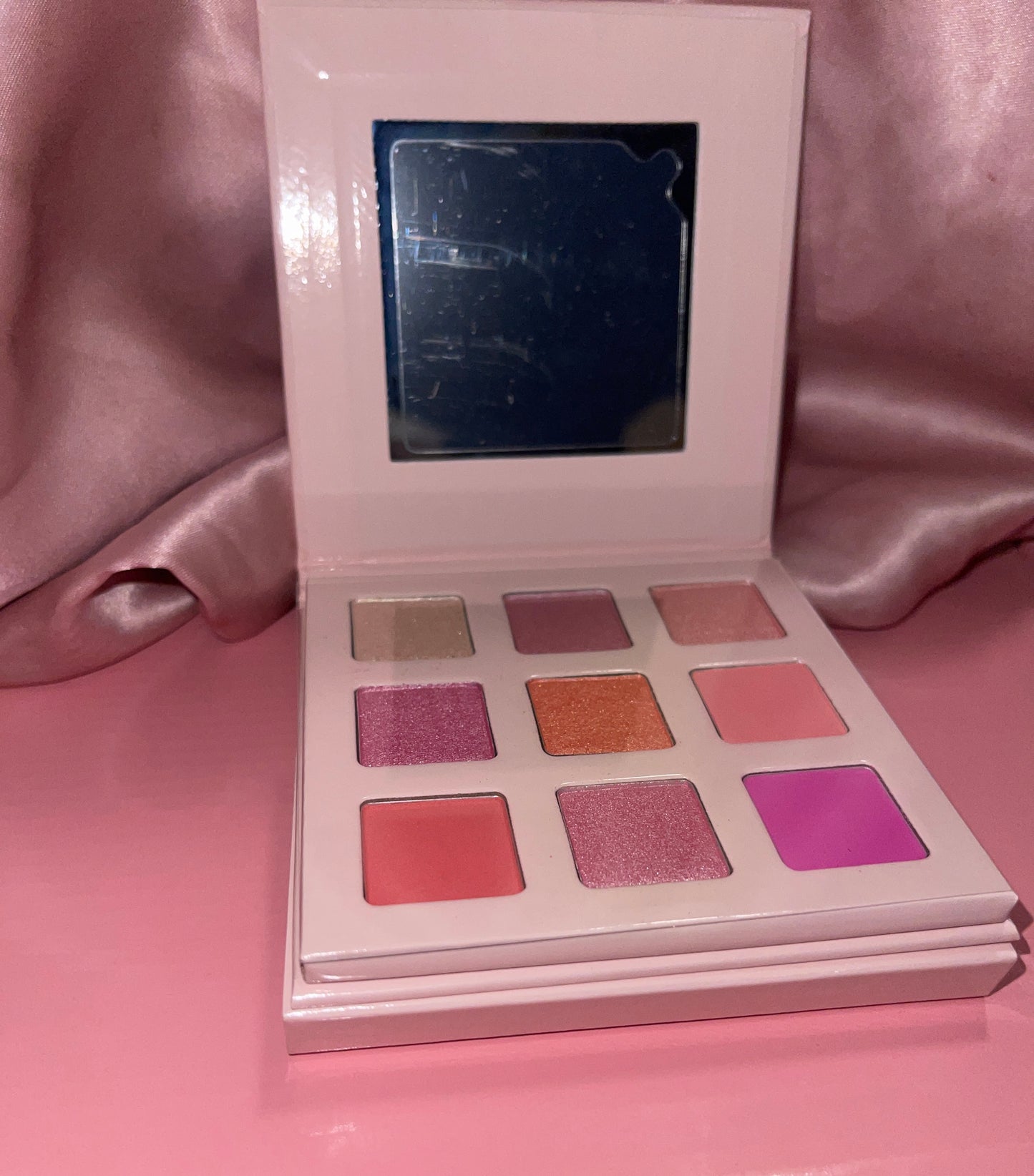 G.B.SLLC Eyeshadow Palette