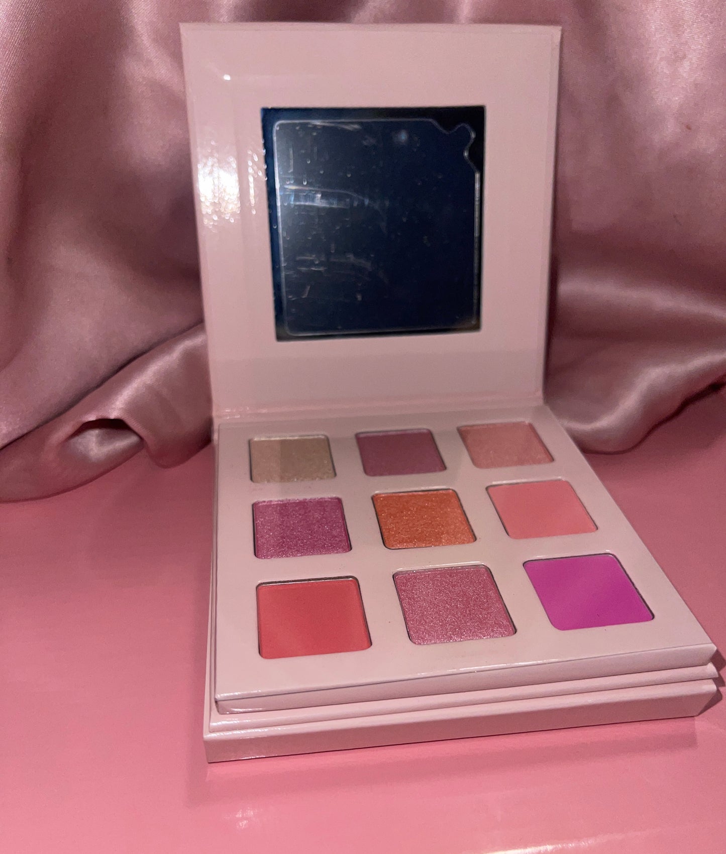 G.B.SLLC Eyeshadow Palette
