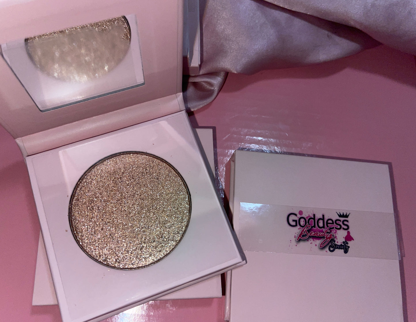 G.B.SLLC Shimmer Highlighter